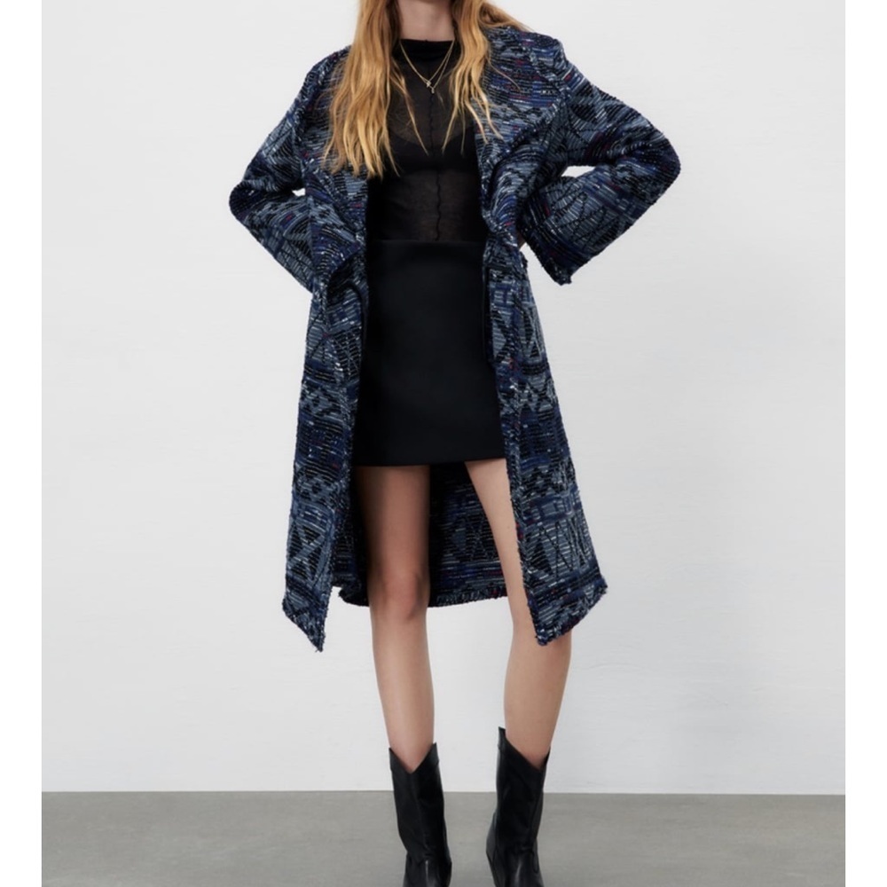 𝅺ZARA FLUID JACQUARD COAT LIMITED EDI..
NAVY BLUE - Picture 3 of 3